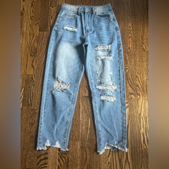SHEIN Light Wash Distressed High Rise Straight Leg Mom Jeans Size 27 - Picture 2 of 6